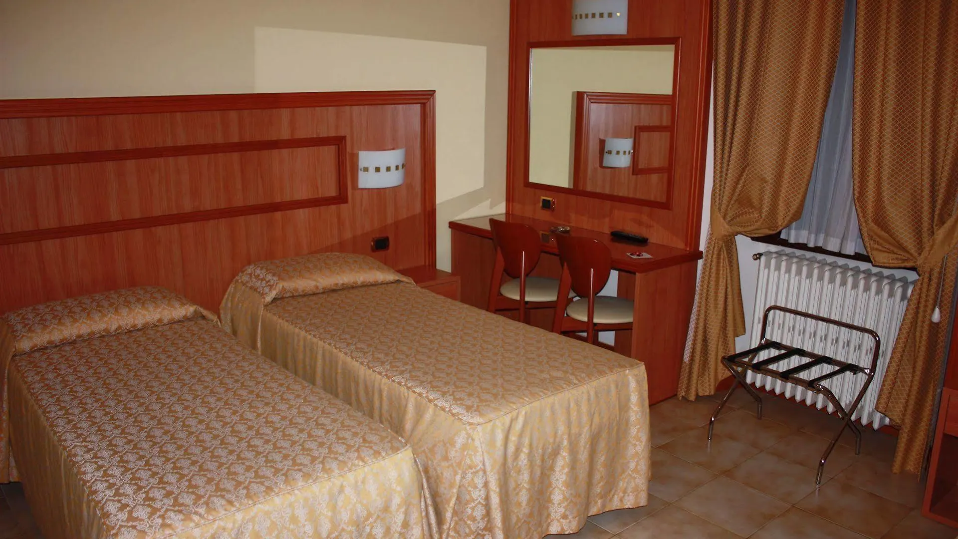 ***  Piccolo Hotel Milano Italien